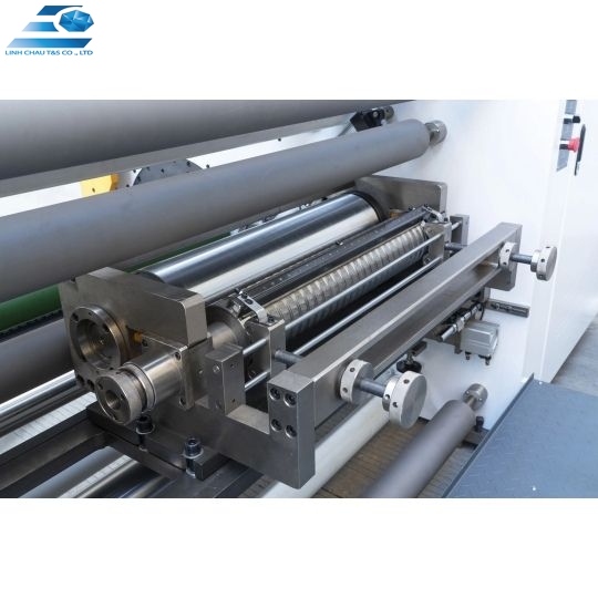 MÁY CHIA CUỘN THÁP PHÁO 4 TRỤC TỰ ĐỘNG